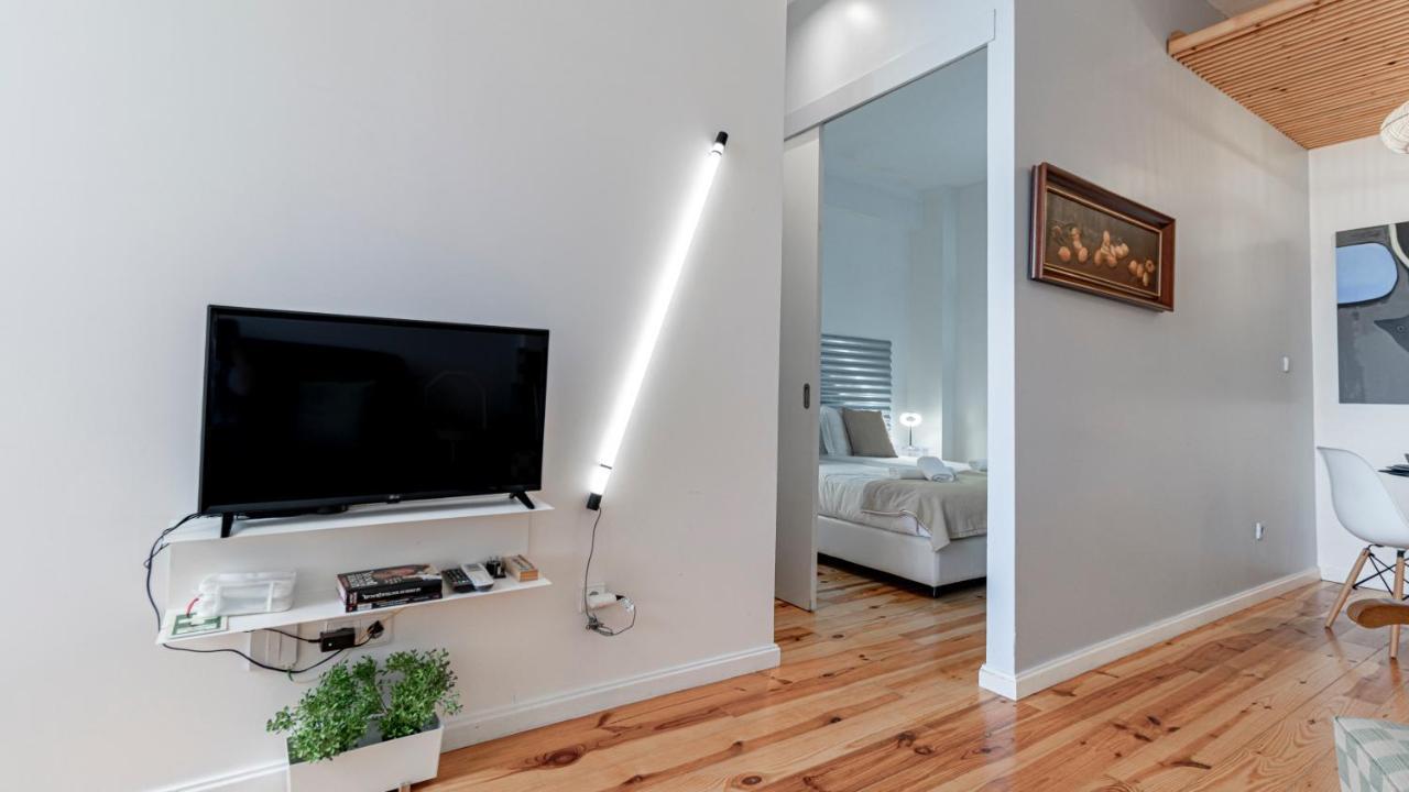 Fernandes Tomas 424 By Lovelystay Porto Exterior photo